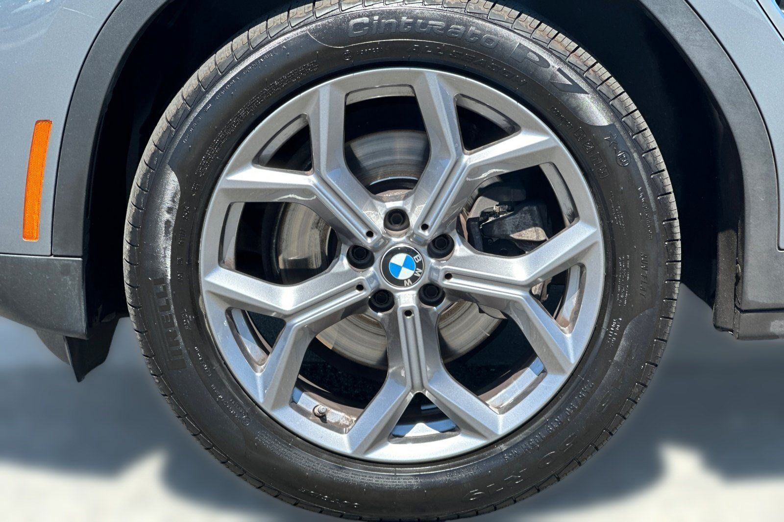 Used 2024 BMW X3 sDrive30i w/ Convenience Package RWD image 12