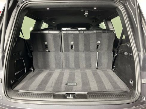 Used 2024 Jeep Wagoneer Series II w/ Flexible Seating Group image 28