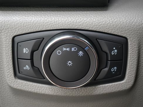 Used 2019 Ford F150 XL w/ Equipment Group 101A Mid RWD image 20