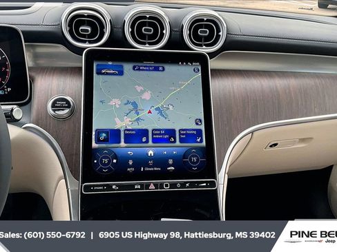 Used 2026 Mercedes-Benz GLC 300 4MATIC image 22