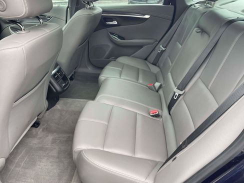 Used 2019 Chevrolet Impala LT image 6