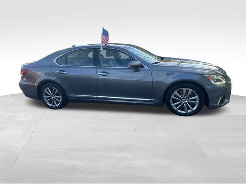 Used 2015 Lexus LS 460 AWD w/ Comfort Package image 33
