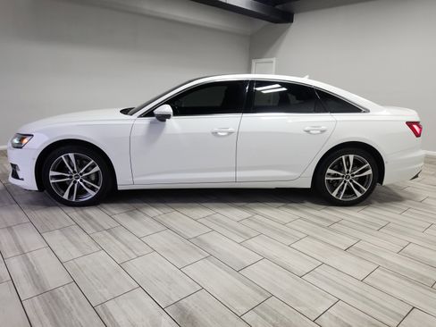 Used 2023 Audi A6 2.0T Premium w/ Convenience Package image 2