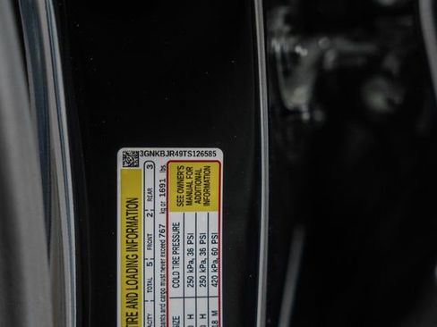 New 2026 Chevrolet Blazer LT w/ LPO, Black Sport Package image 44