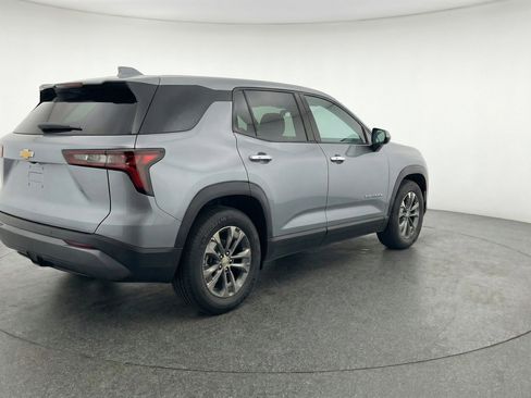 Used 2025 Chevrolet Equinox LT image 9