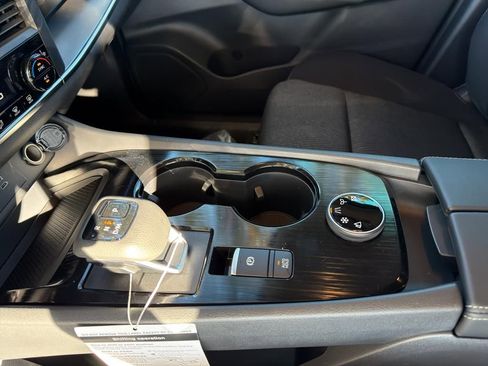 New 2026 Nissan Rogue SV image 28