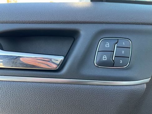 Used 2019 Lincoln MKC Reserve image 10