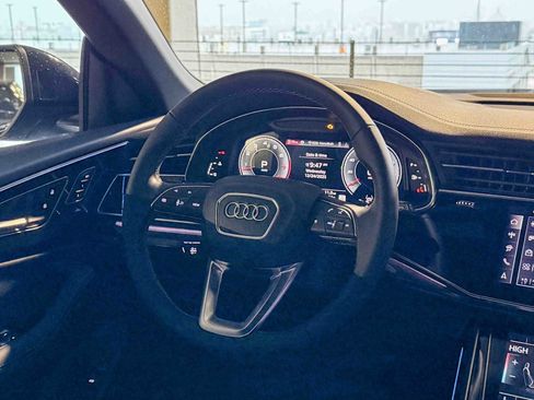 New 2026 Audi Q8 Premium Plus image 21