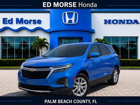 Used 2024 Chevrolet Equinox LT FWD image 1