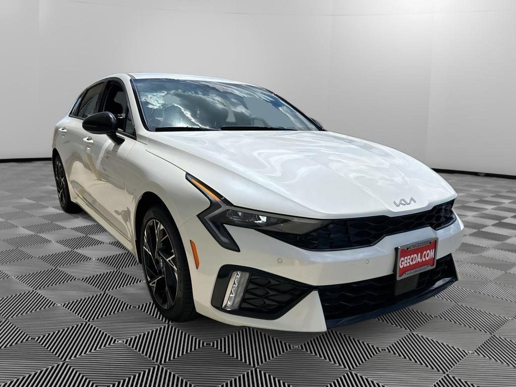 New 2026 Kia K5 GT-Line image 3