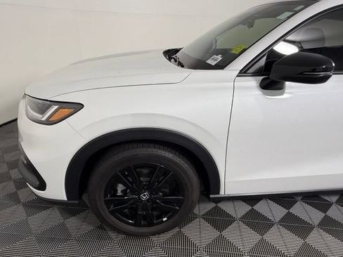 Used 2026 Honda HR-V Sport image 12