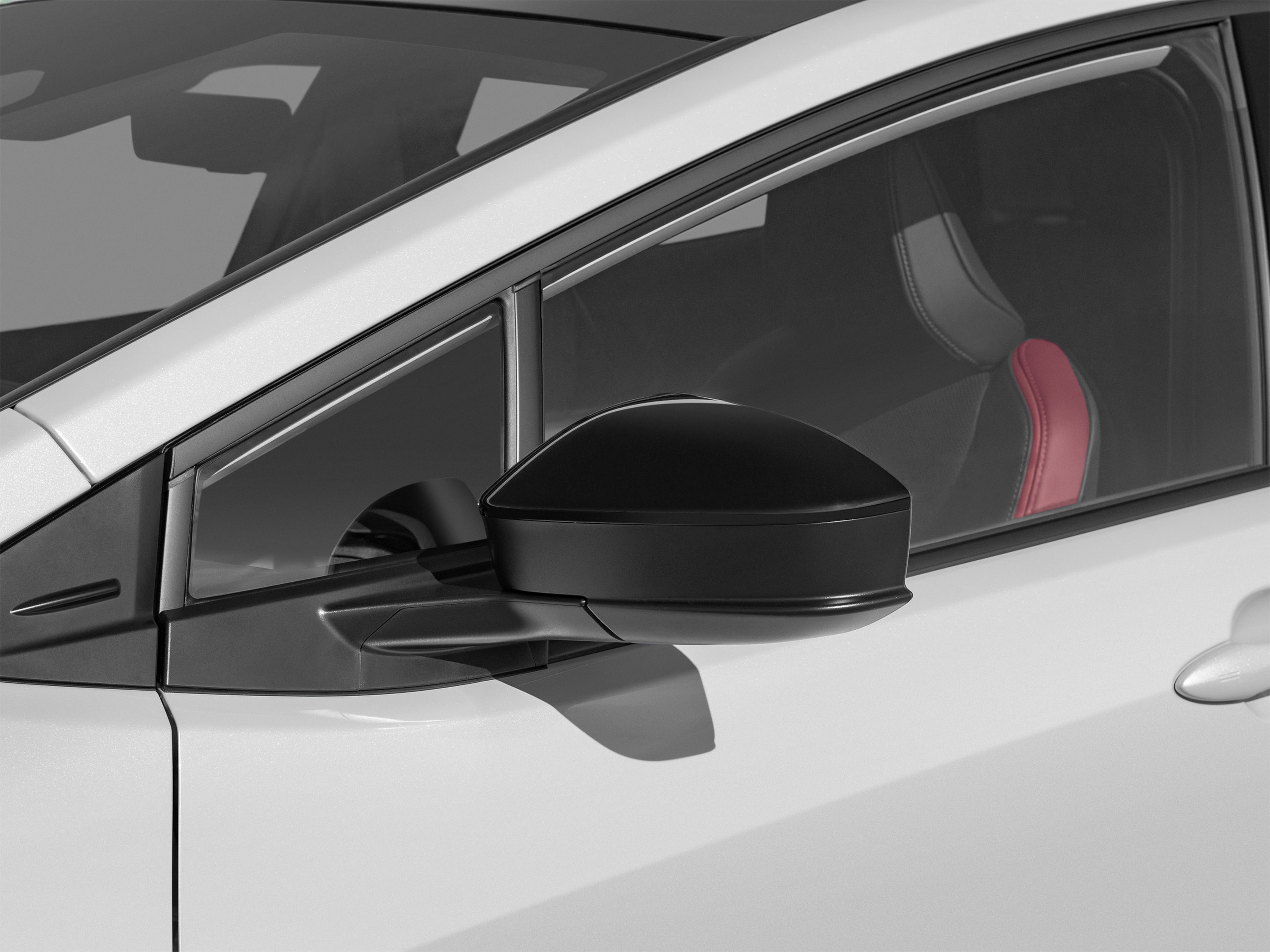 New 2026 Toyota Prius Plug-In Hybrid FWD image 26