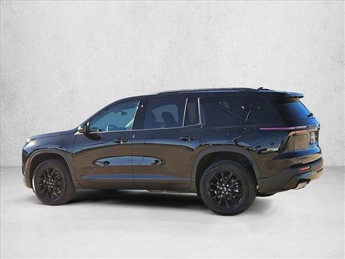 New 2026 Chevrolet Traverse LT w/ Midnight/Sport Edition image 9