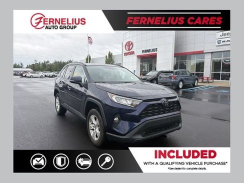 Used 2021 Toyota RAV4 XLE w/ Convenience Package AWD/4WD image 1