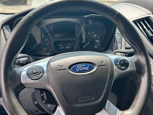 Used 2017 Ford Transit 350 XLT RWD image 9