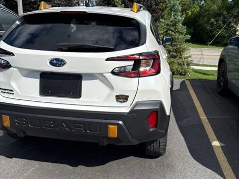 Used 2024 Subaru Crosstrek 2.5i Wilderness AWD/4WD image 17