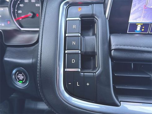 Used 2021 Chevrolet Tahoe Z71 w/ Luxury Package image 15