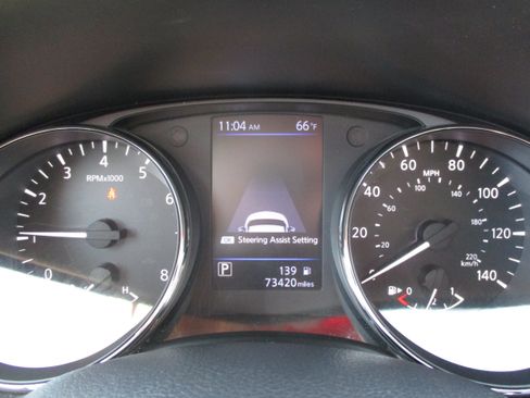 Used 2020 Nissan Rogue SL w/ Premium Package AWD/4WD image 18