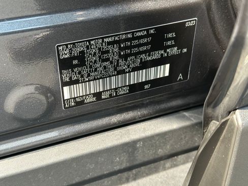 Used 2023 Toyota RAV4 XLE FWD image 25