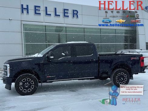 Used 2025 Ford F250 Platinum image 1