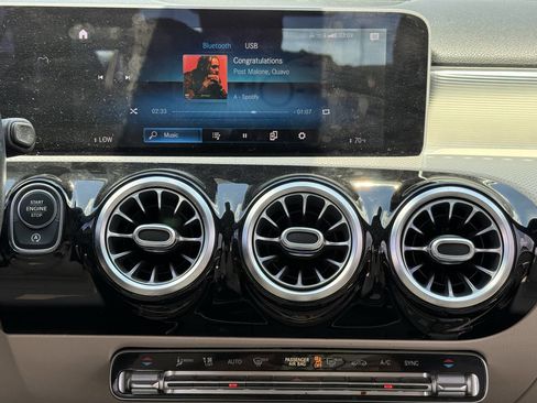 Used 2020 Mercedes-Benz A 220 w/ Premium Package image 17