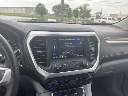 Used 2023 GMC Acadia SLE AWD/4WD image 19