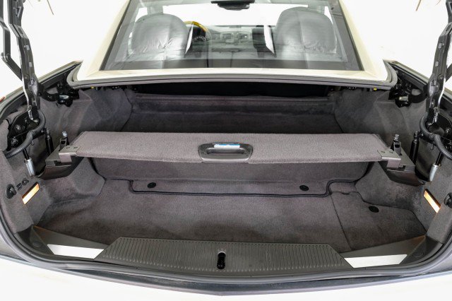 Used 2006 Cadillac XLR RWD image 59