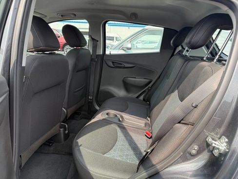 Used 2022 Chevrolet Spark LT FWD image 9