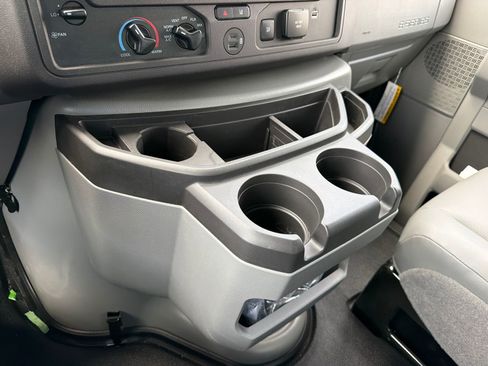 New 2026 Ford E-450 and Econoline 450 Super Duty w/ Driver's Safety Package RWD image 21