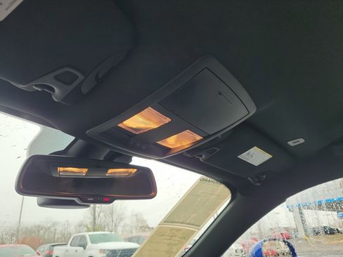 Used 2021 Dodge Challenger R/T Scat Pack image 27