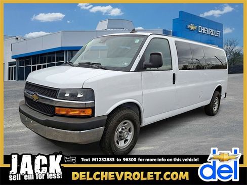 Used 2021 Chevrolet Express 3500 LT w/ LT Preferred Equipment Group image 1