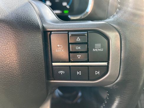 Used 2022 Ford F150 Lariat w/ Equipment Group 502A High image 25