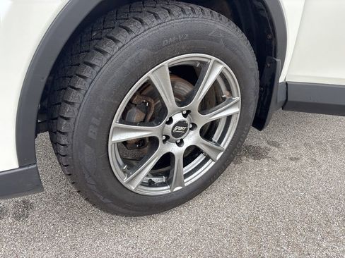 Used 2018 Toyota RAV4 Limited w/ All Weather Liner Package image 25