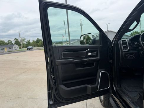 Used 2021 RAM 2500 Laramie AWD/4WD image 13
