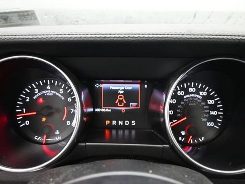 Used 2019 Ford Mustang Coupe RWD image 13