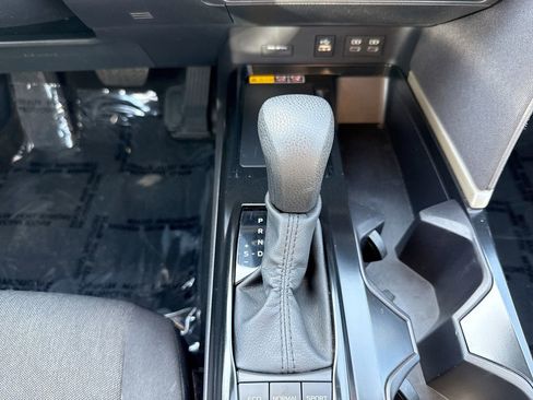 Used 2025 Toyota Camry LE FWD image 21