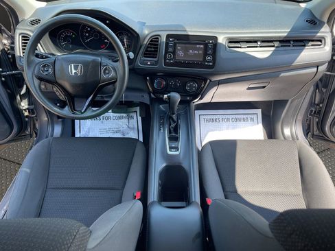 Used 2019 Honda HR-V LX image 14