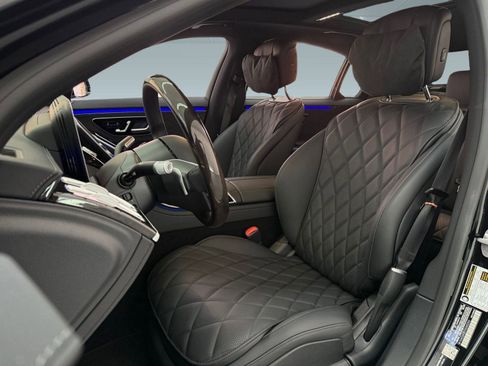 New 2026 Mercedes-Benz S 580e 4MATIC Sedan image 4