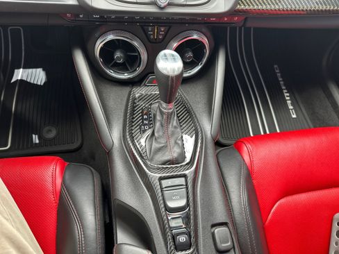 Used 2016 Chevrolet Camaro SS RWD image 14