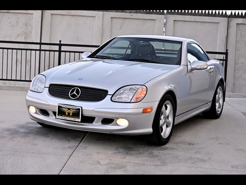 Used 2002 Mercedes-Benz SLK 320 image 1