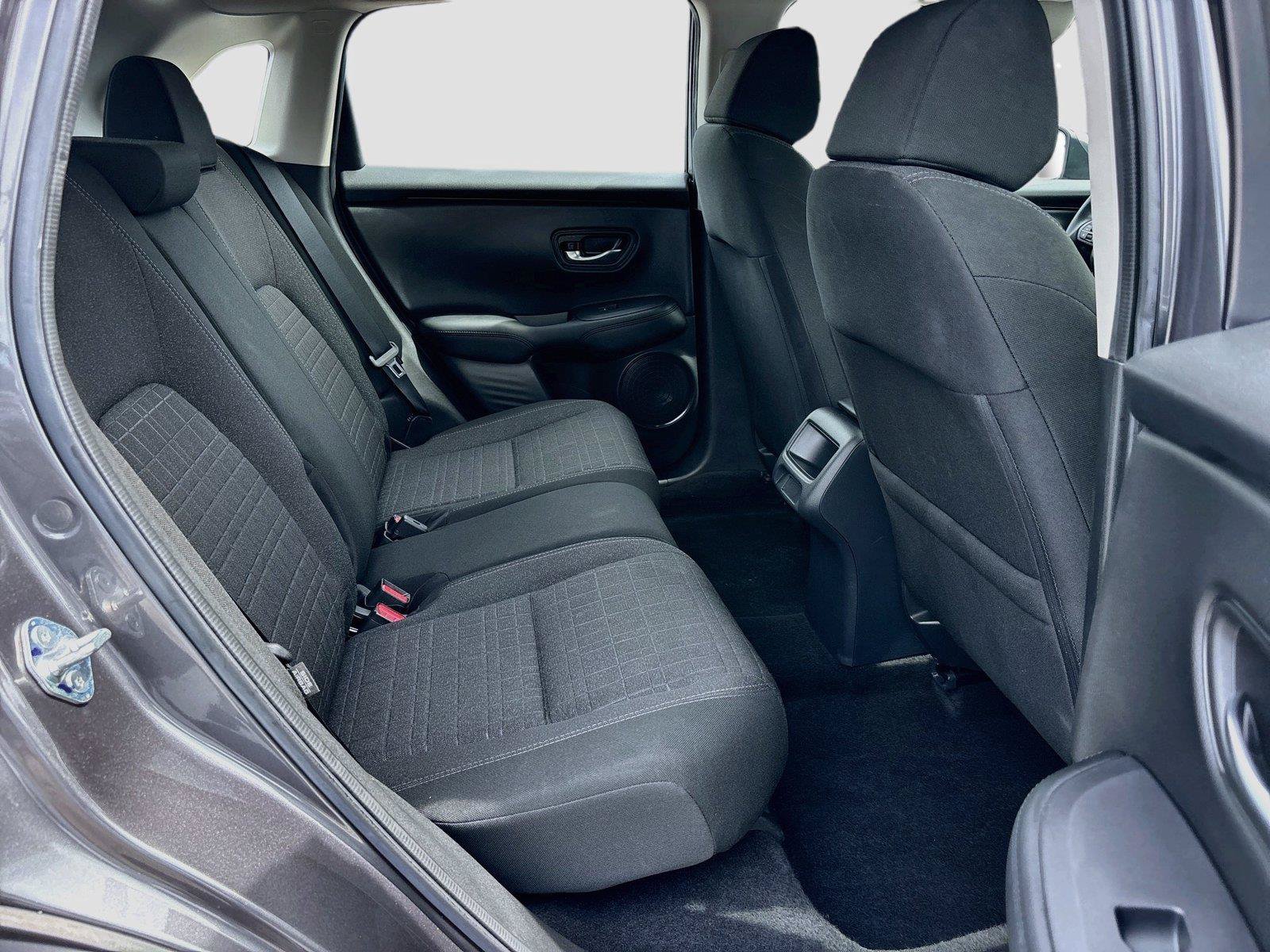 Certified 2025 Honda HR-V LX image 28