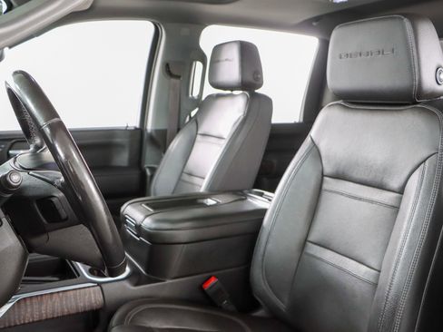 Used 2021 GMC Sierra 2500 Denali w/ Denali Ultimate Package image 29