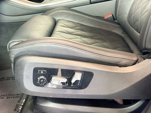 Used 2025 BMW X5 xDrive40i image 18
