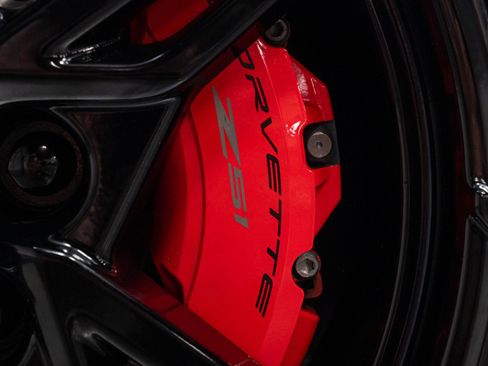 Used 2022 Chevrolet Corvette Stingray Preferred Cpe w/ Z51 Performance Package RWD image 43