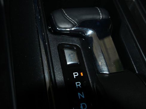 Used 2022 Ford F150 XLT w/ Equipment Group 302A High image 18