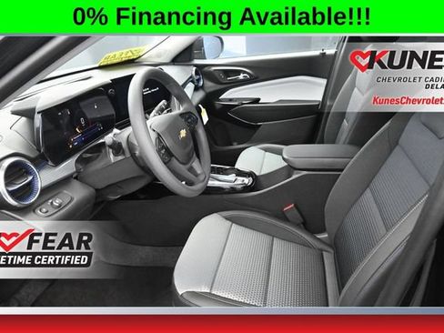 New 2026 Chevrolet Trax LT w/ Driver Confidence Package FWD image 11