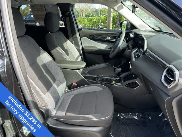 Used 2024 Chevrolet TrailBlazer LS w/ LS Convenience Package FWD image 29