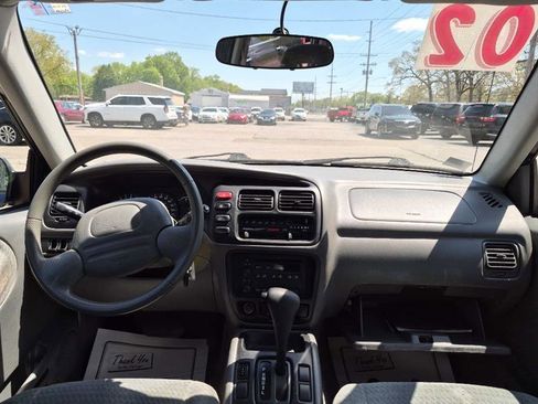 Used 2002 Suzuki Vitara JLX AWD/4WD image 9
