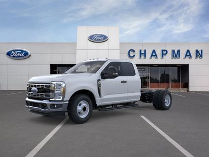New 2025 Ford F350 XL w/ XL Chrome Package