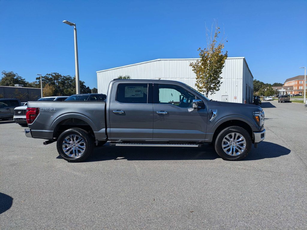 New 2026 Ford F150 Lariat w/ Equipment Group 501A Mid AWD/4WD image 3